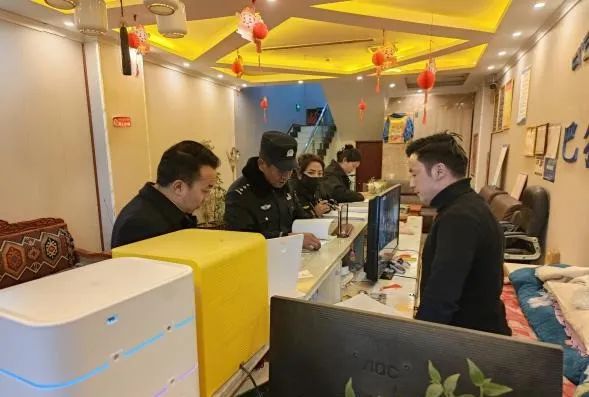 索县人民检察院开展娱乐场所专项检查.jpg